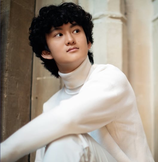 Portrait of Ryan Wang